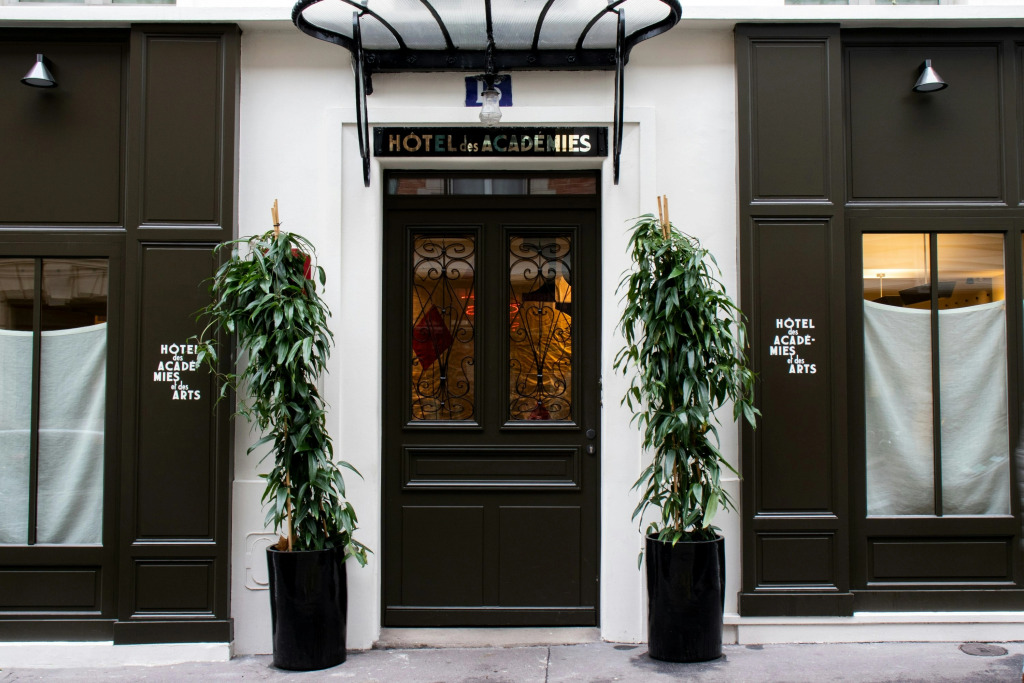 Hotel des Académies et des Arts
