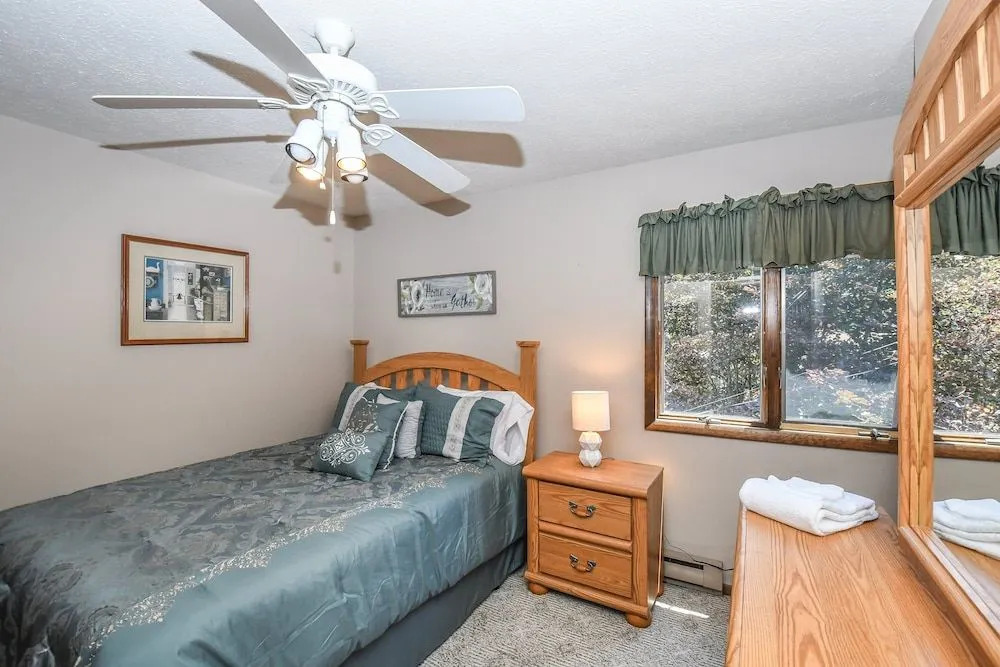 Canoe Cottage
