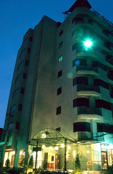 The Elegance Suites