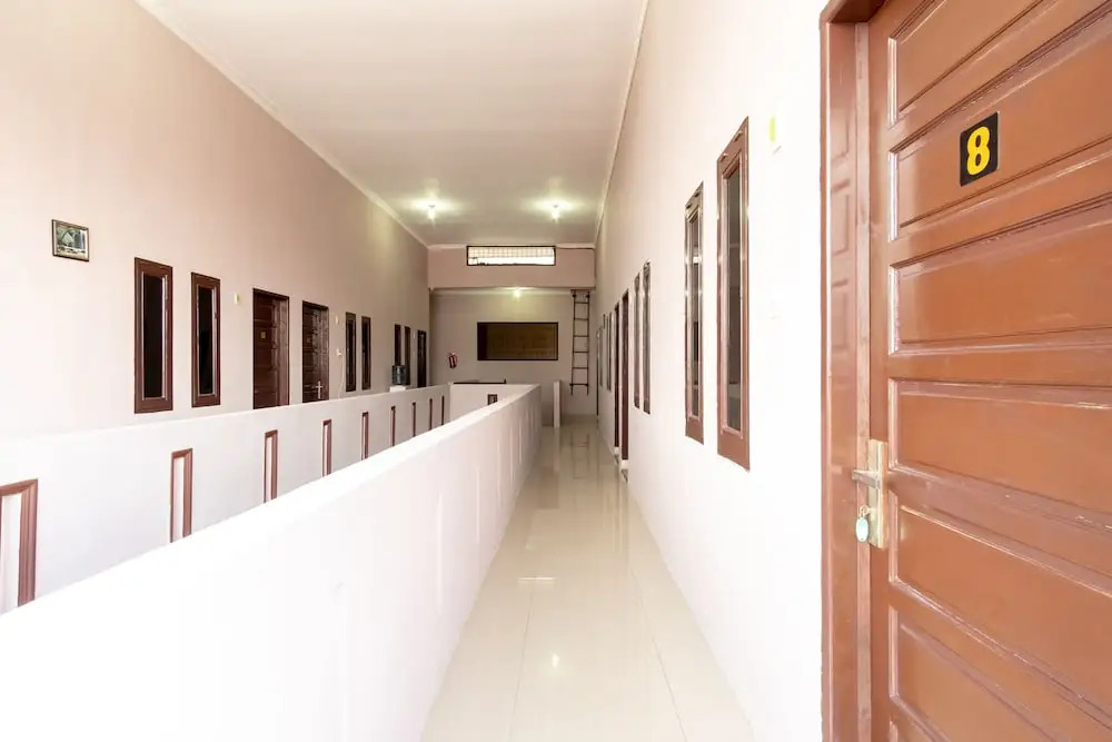 OYO 1766 Vandolia Guest House