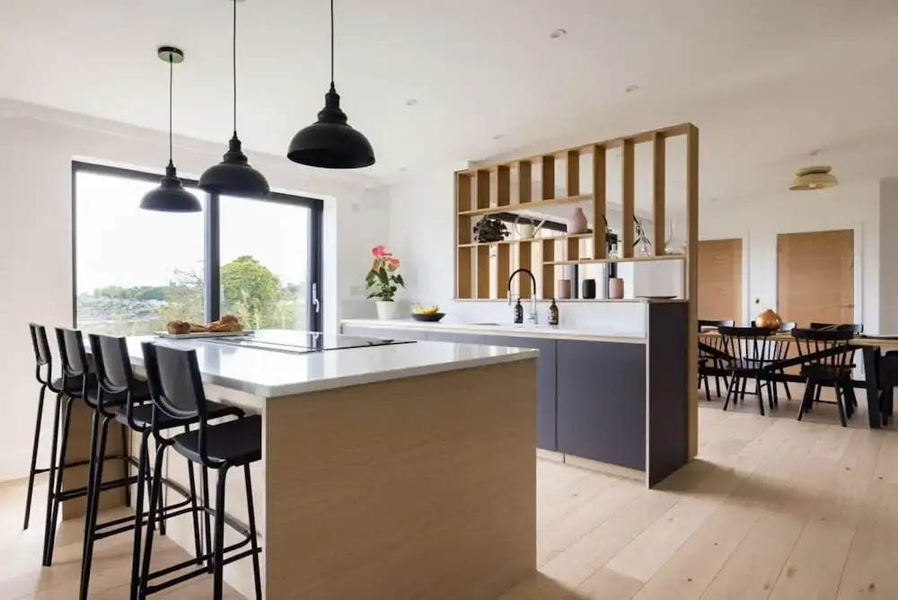 Stunning Home With Garden Panoramic Views