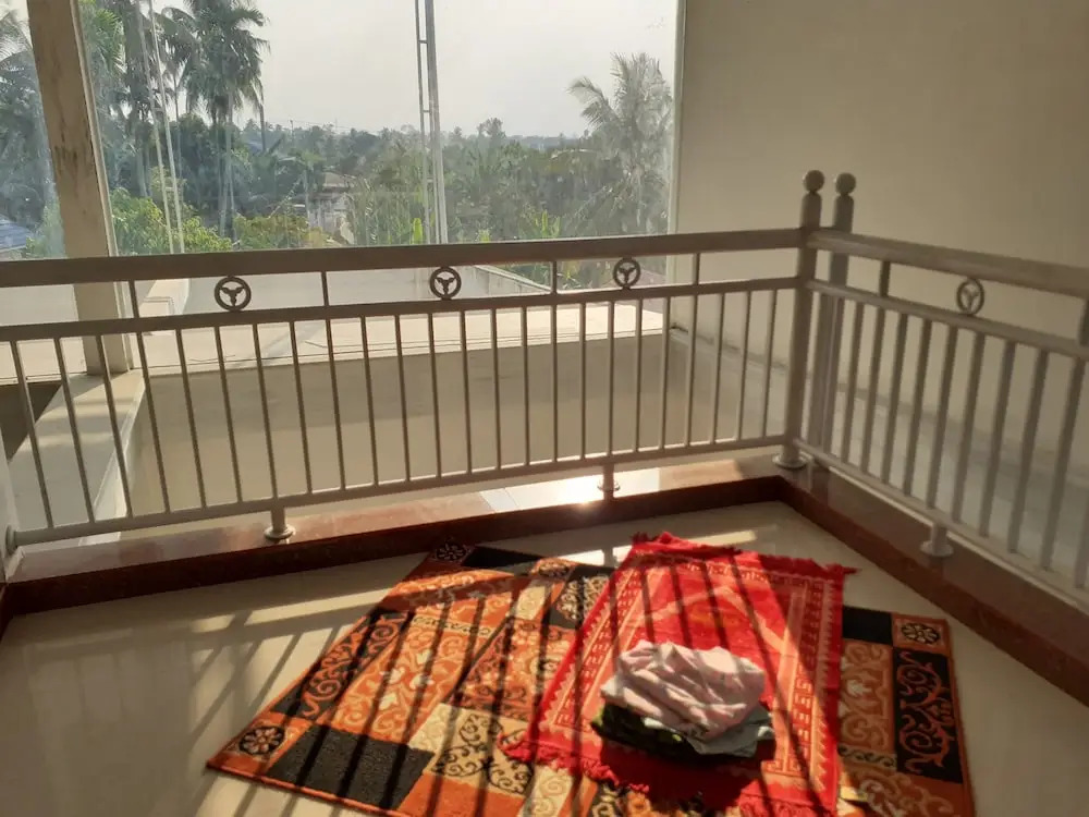 Almira Homestay