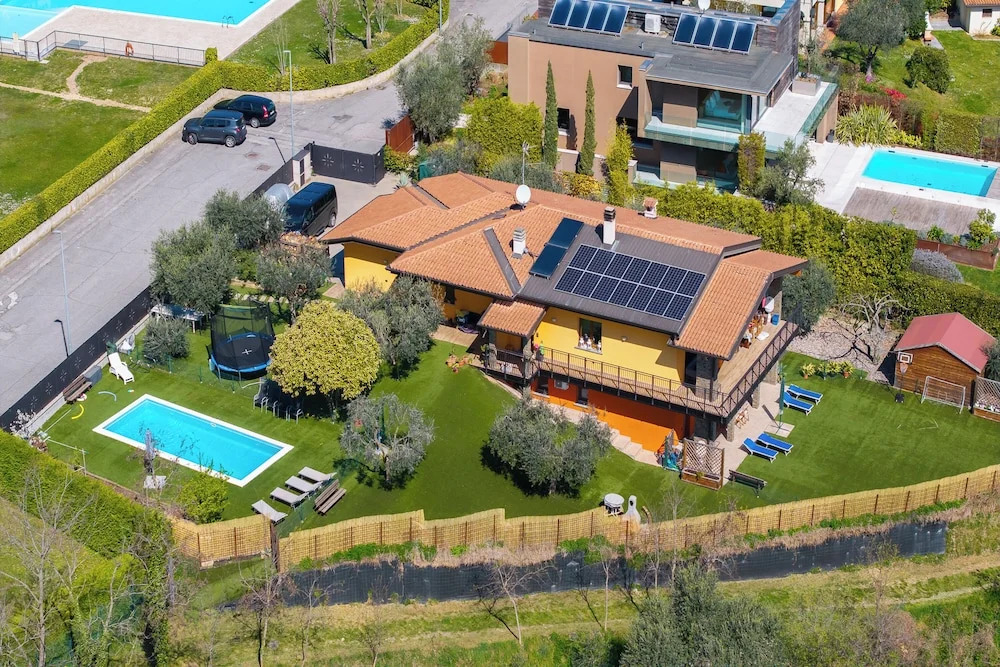 Villa Teresa Apt Lake Garda View - Happy Rentals