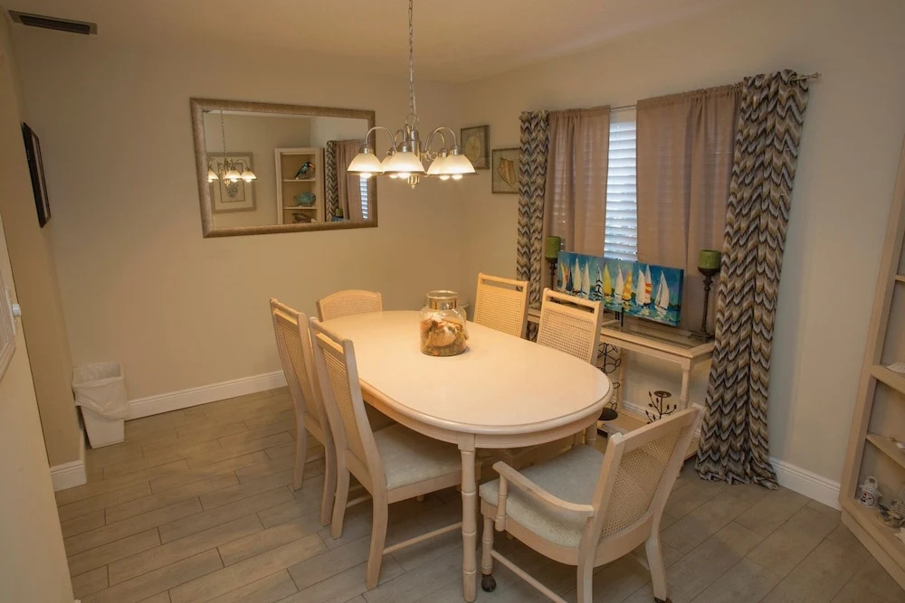 Oceanside Village 2bdrm B2