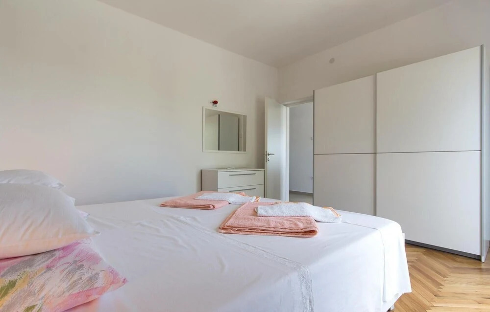 Beautiful Home in Medulin With Wifi and 3 Bedrooms