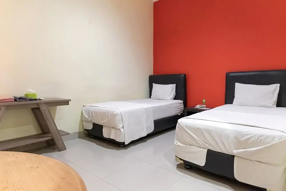 TwoSpaces Living at Toedjoeh Enam Homestay Syariah