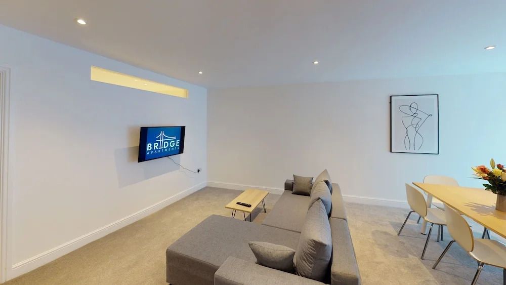 K Suites - Bridge Apartments