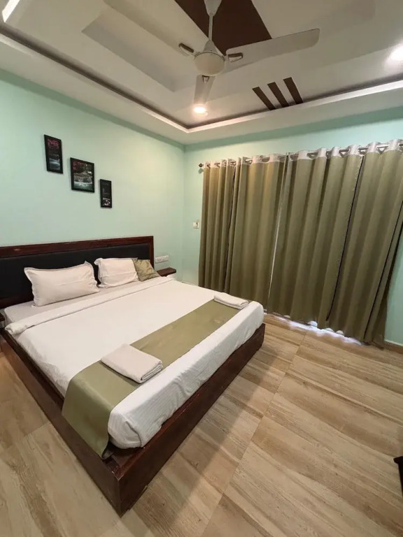 The Leisure Cave Arambol Goa