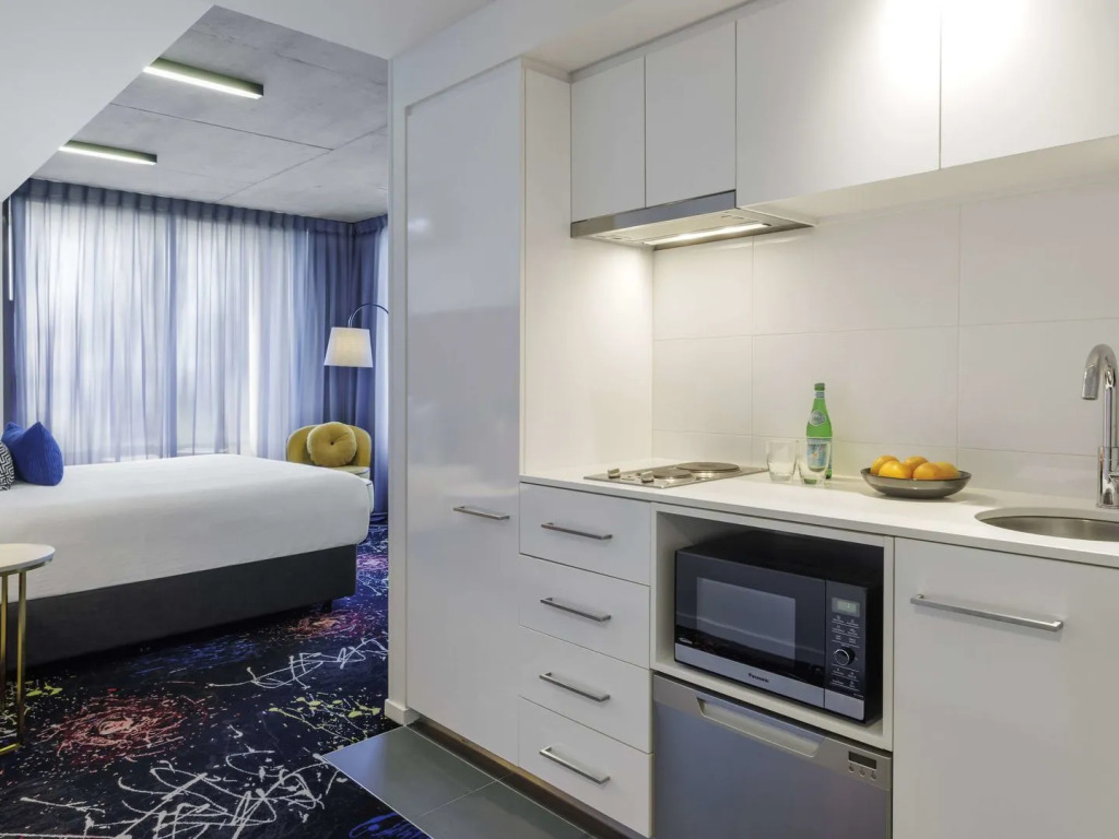 Oaks Melbourne St Kilda Road Hotel