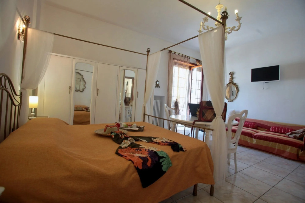 ZO. NE. Baroque B&B