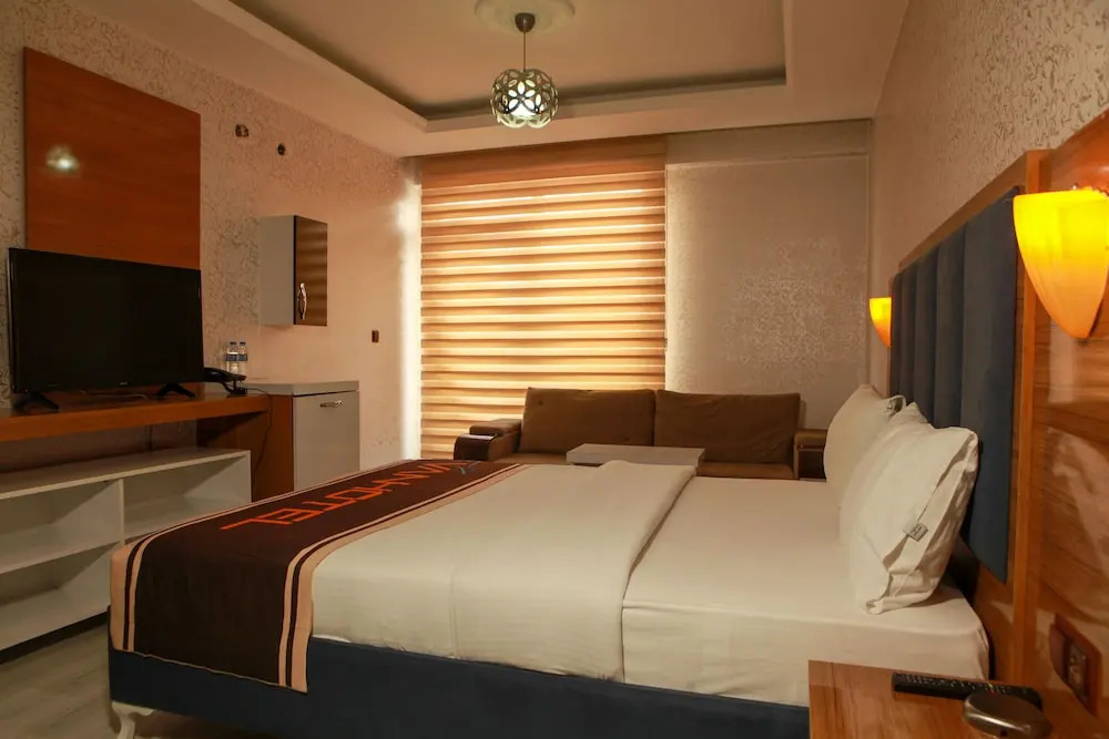 Van Hotel
