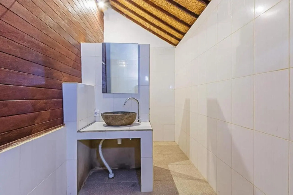 Pula Huts Lembongan
