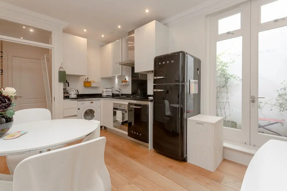 Modern 1 Bedroom Flat in Highbury