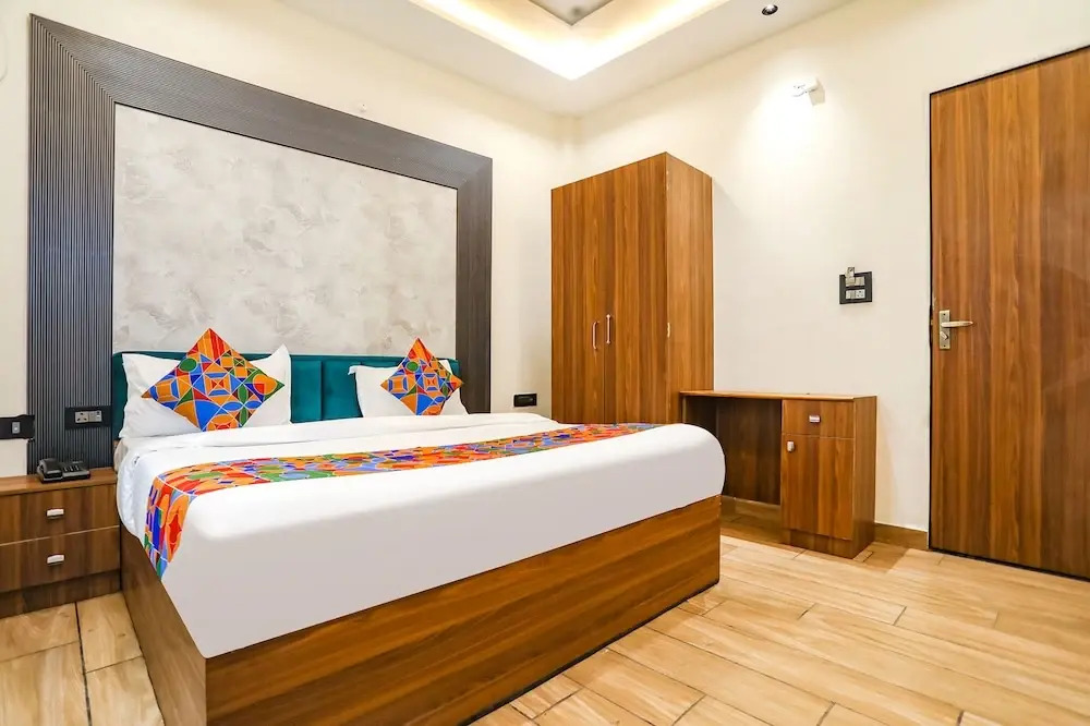Fabhotel Vasudha