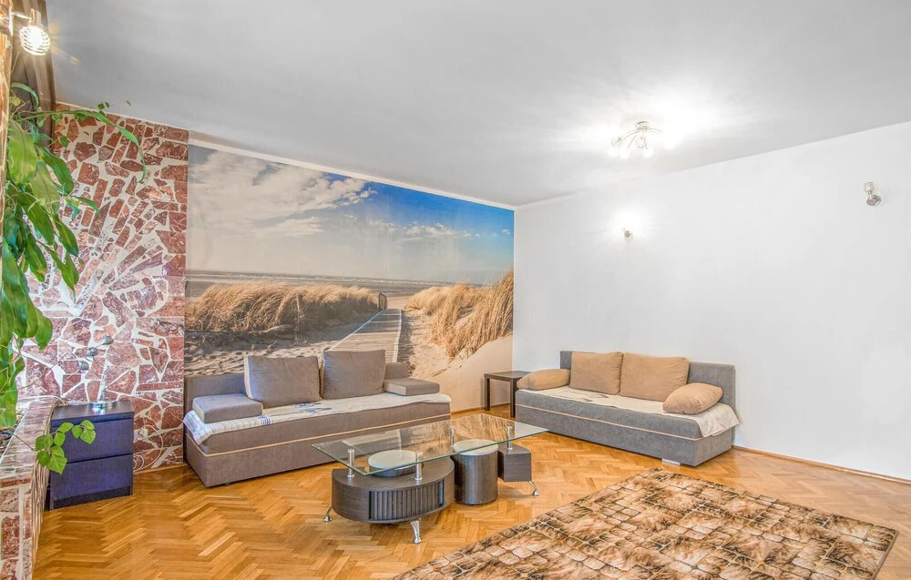 Awesome Apartment in Gdynia With Wifi and 2 Bedrooms