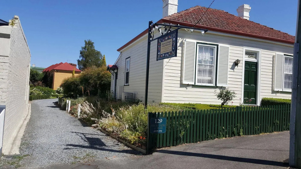 Alices Cottages