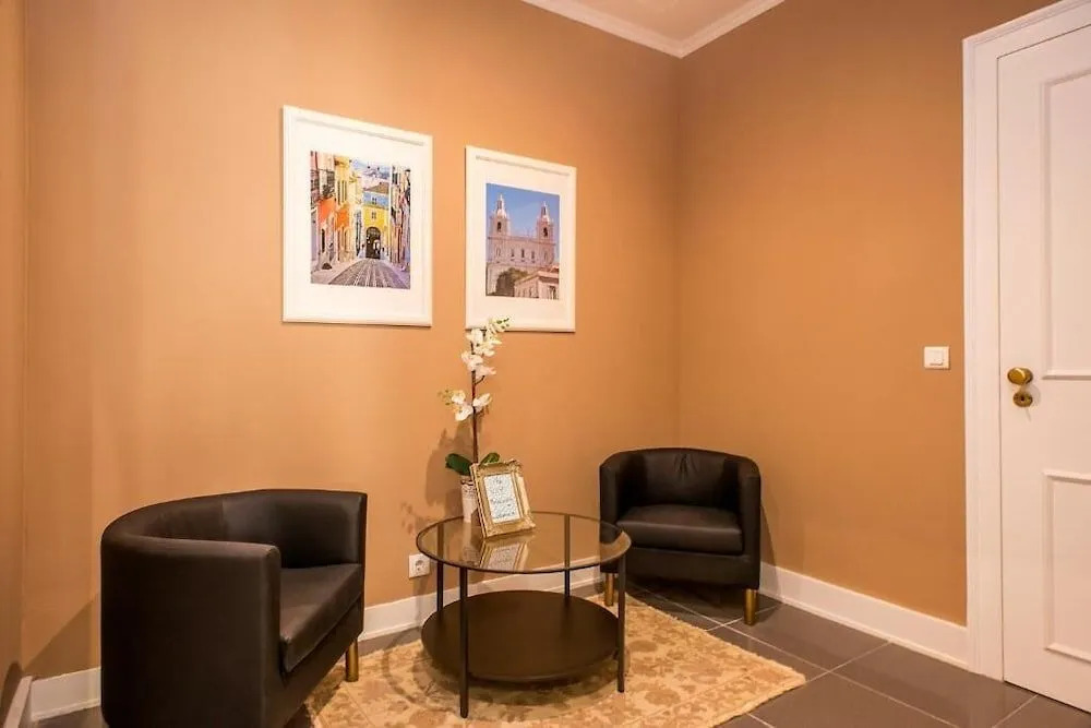 PH Downtown Suites