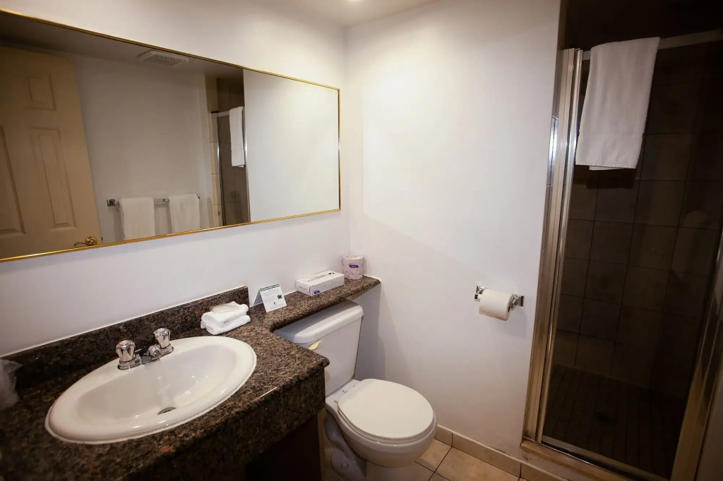 Hotel Newstar Montréal