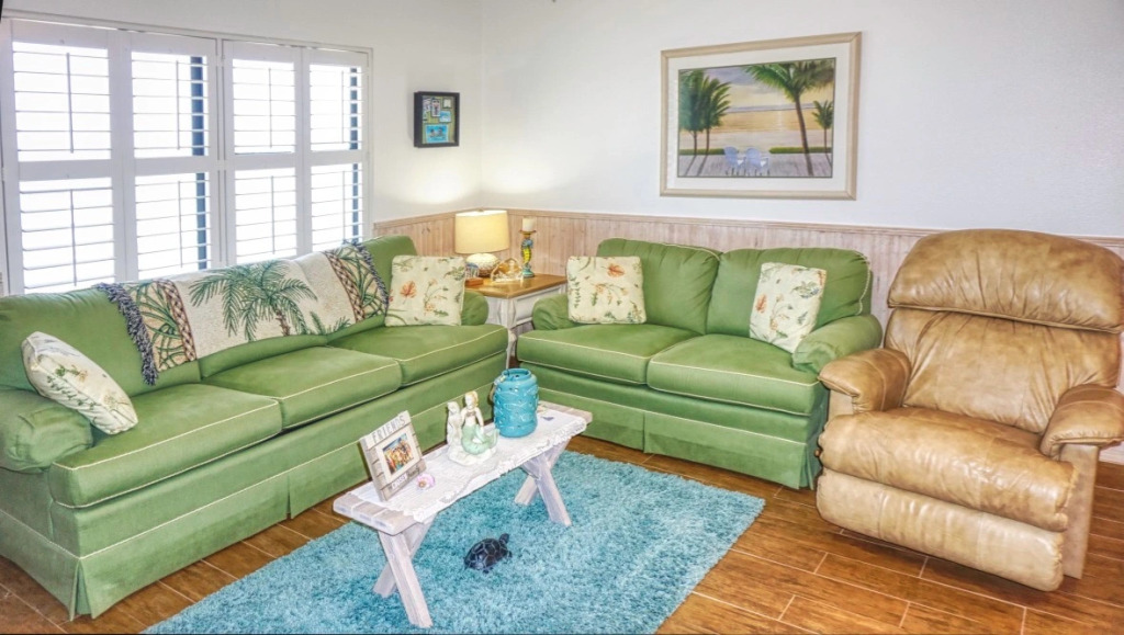 Sunset Beach Chateau Treasure Island 8470