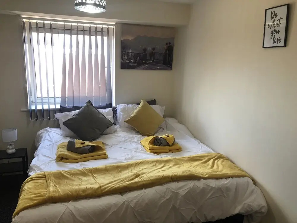 Royal Plaza Apartments