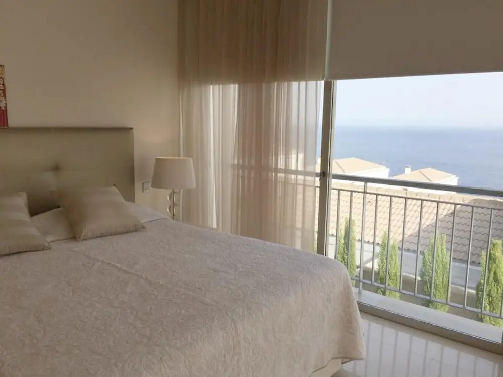 Property With 3 Bedrooms in Sta Úrsula, With Wonderful sea View and En