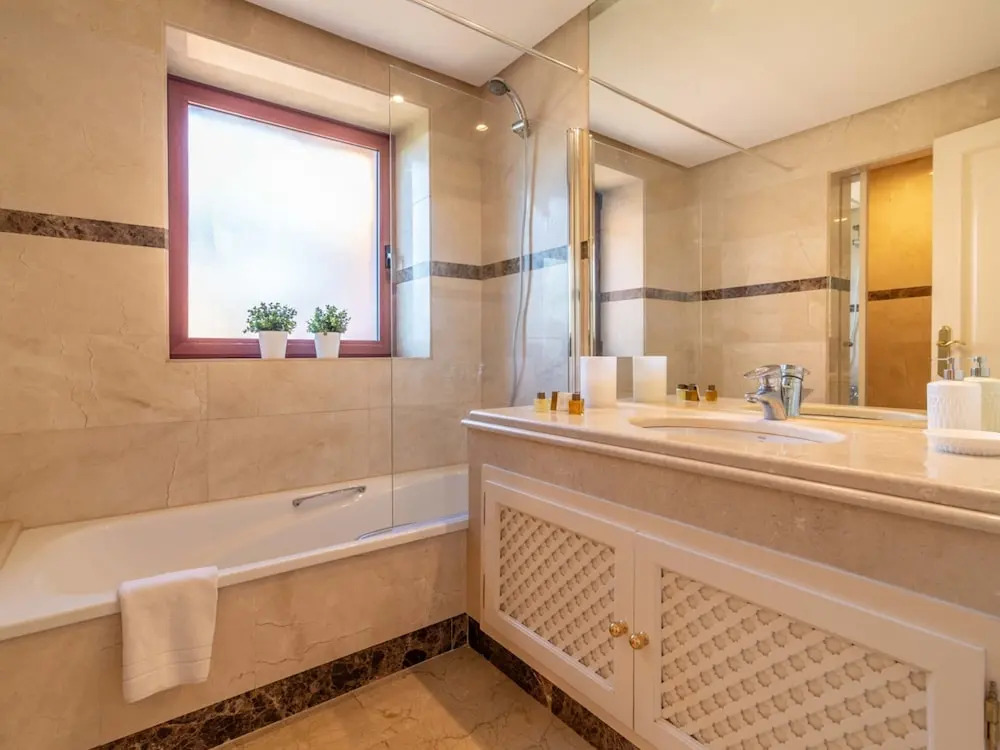 La Alzambra Duplex Penthouse Sea Views