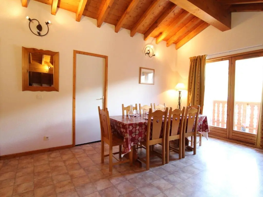 Appartement Lanslevillard, 3 pièces, 7 personnes - FR-1-508-7