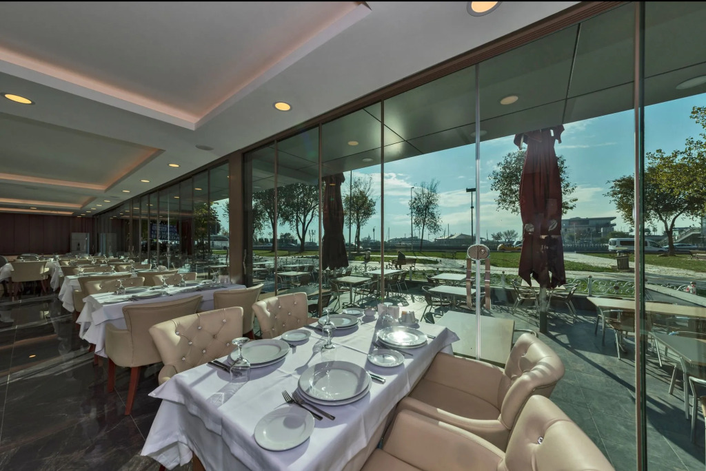 Cevheri's Hotel