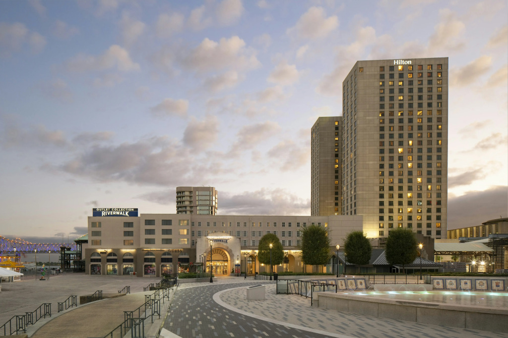 Hilton New Orleans / St. Charles Avenue