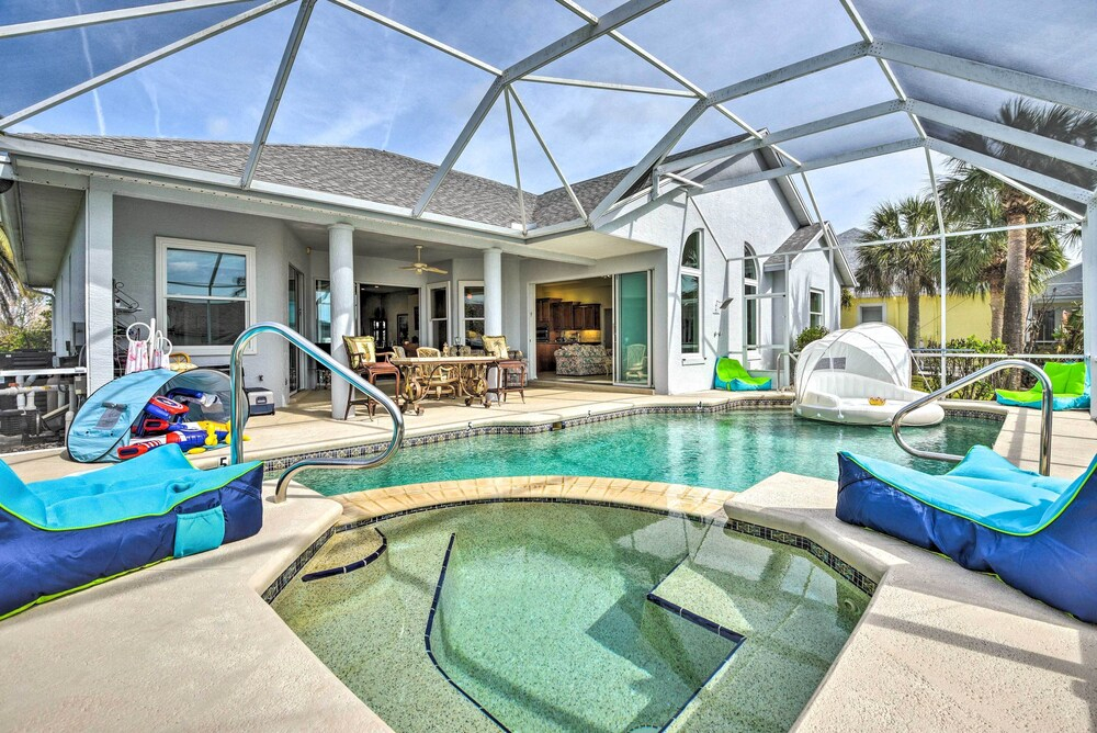 Waterfront Palm Coast Vacation Rental w/ Pool