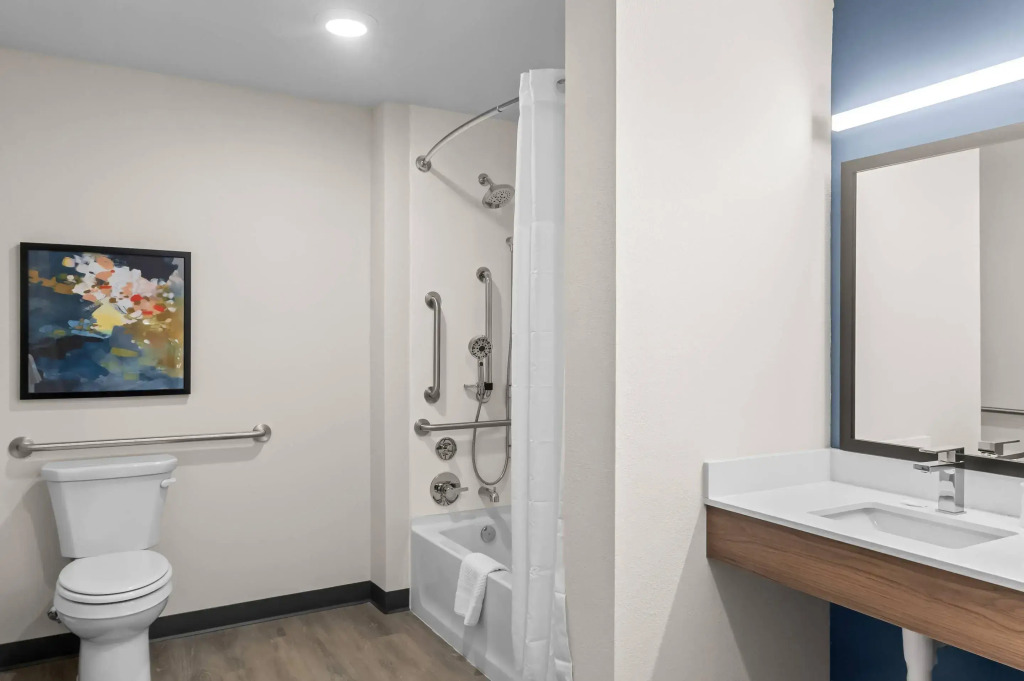 Everhome Suites Bowling Green by Choice Hotels