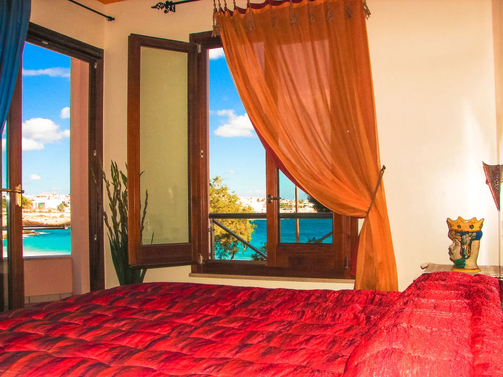 Hotel Il Faro Della Guitgia Tommasino