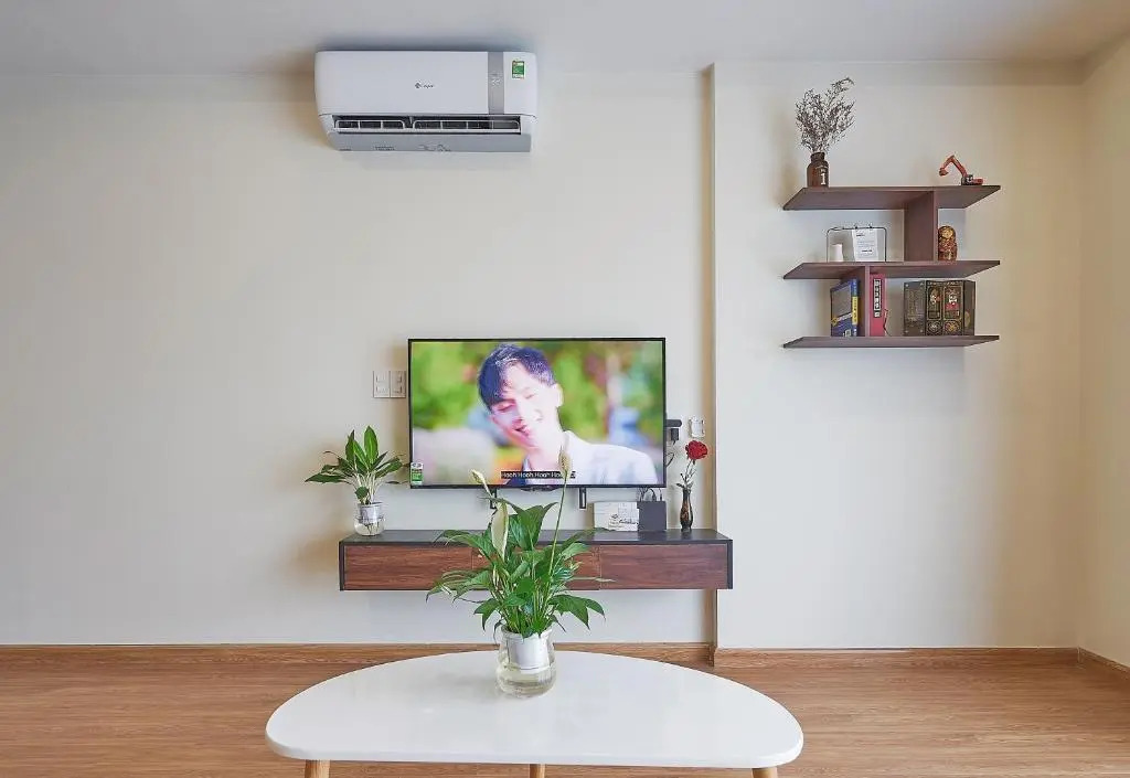 BunHomestay SPACIOUS 4 Bedroom CITY&SEA View 1 min walk to SEA