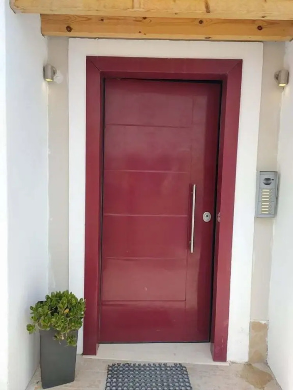 Inas apartments