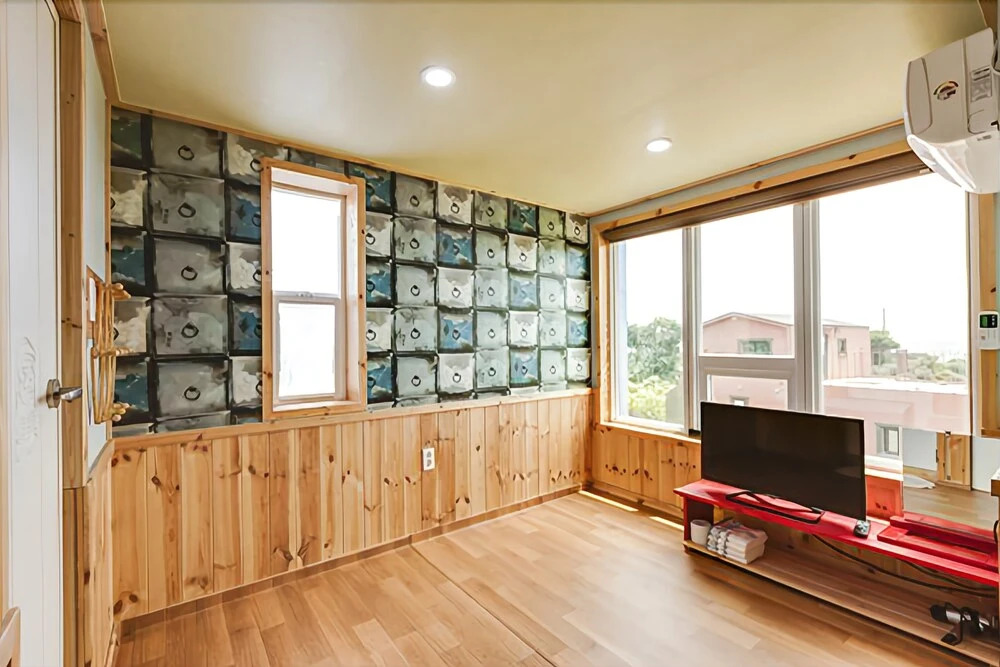 Seogwipo Red Piano Pension