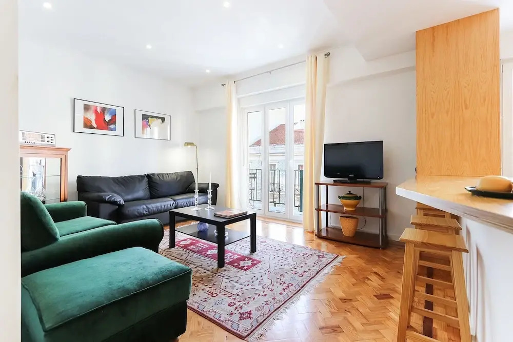 Garden Campo de Ourique Guest House - Hostel - By Grupo Lisboa Alojamentos