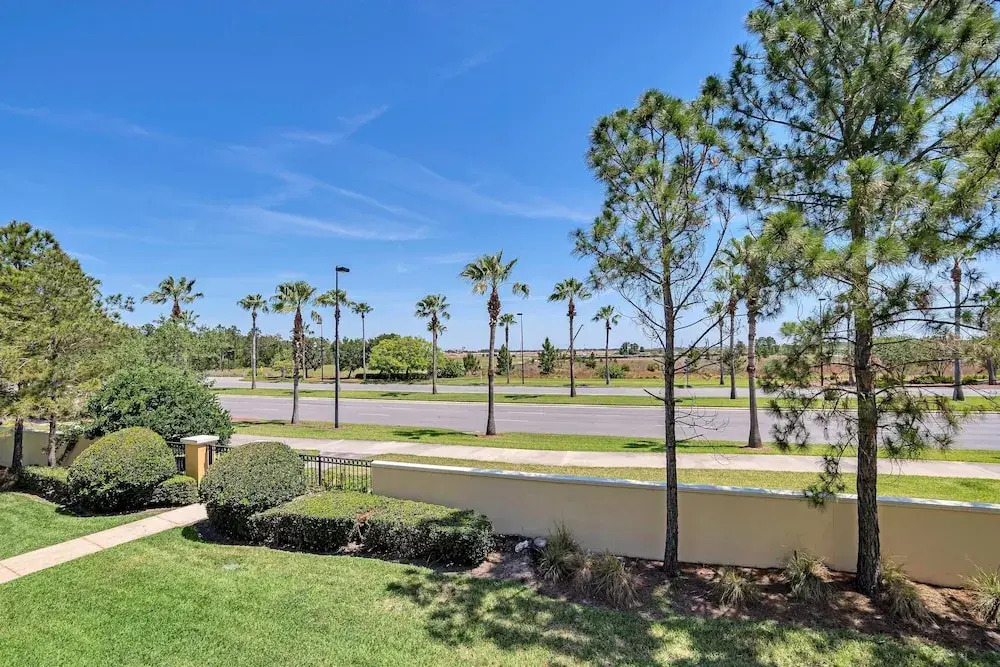 Elegant and Spacious 3BD Town Home With CDC Standards - CLOSE to Convention Center #3VC007
