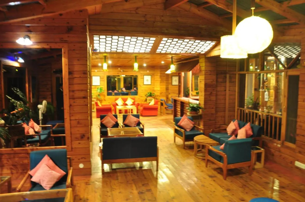 The Chalets Naldehra