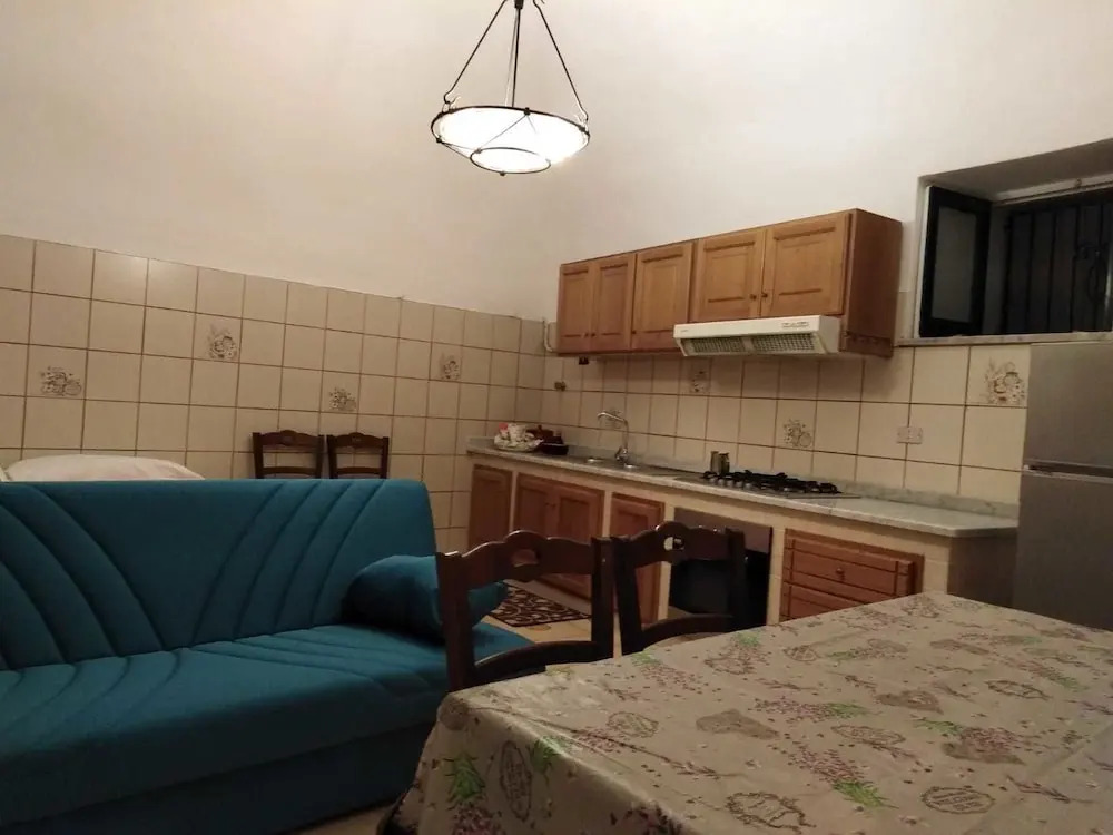 Emidio House