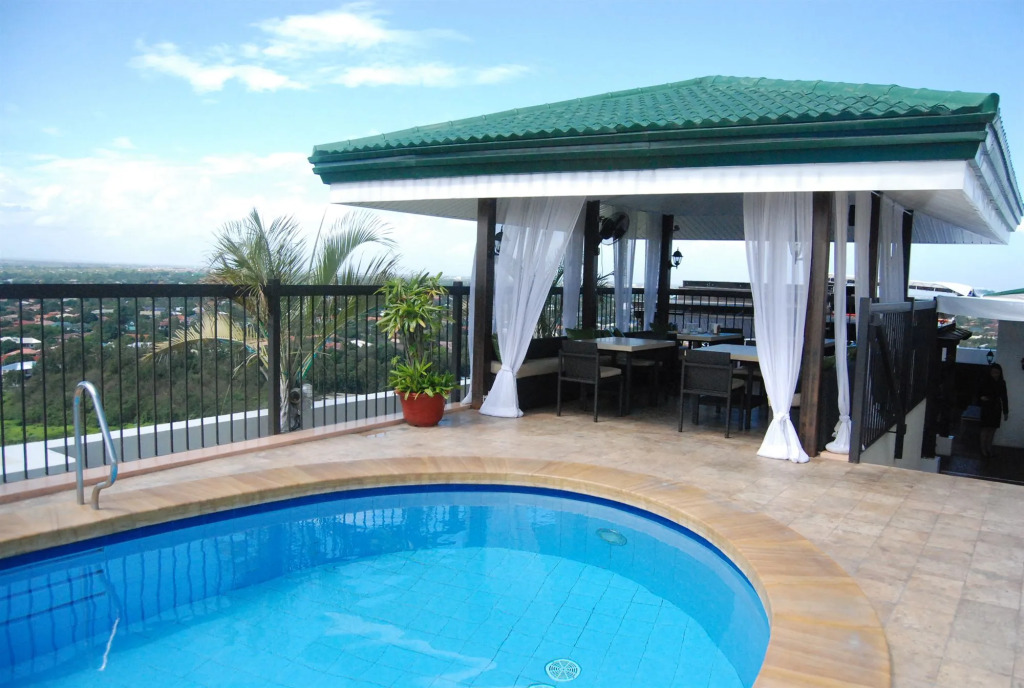 Parque España Residence Hotel