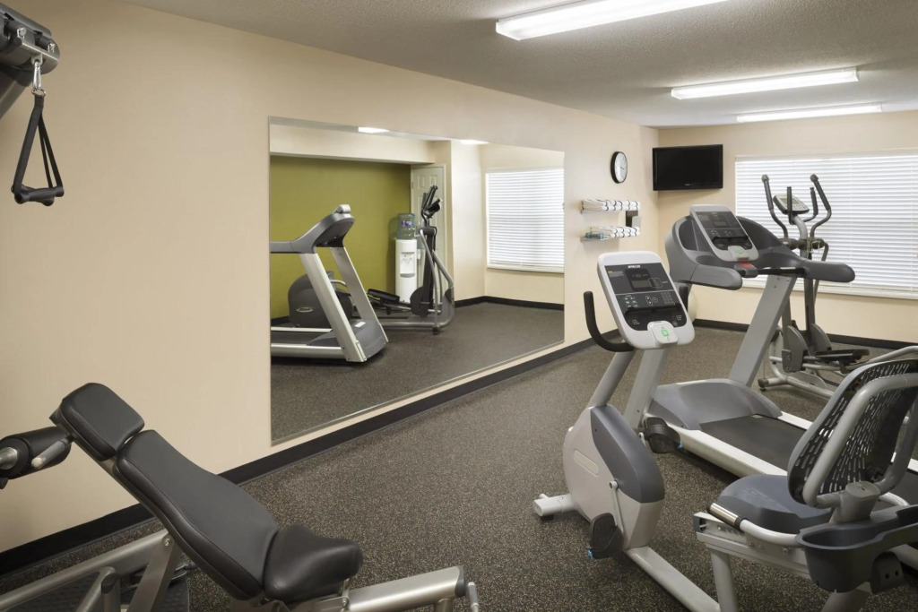 Country Inn & Suites by Radisson, Grinnell, IA