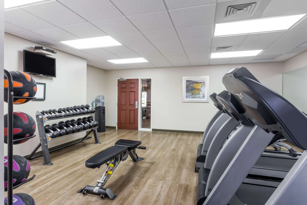 Hawthorn Extended Stay by Wyndham Naples