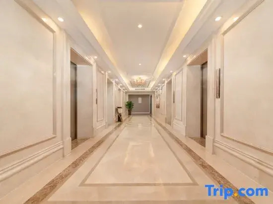 Vienna International Hotel (Zhangjiajie Tianmenshan Branch)