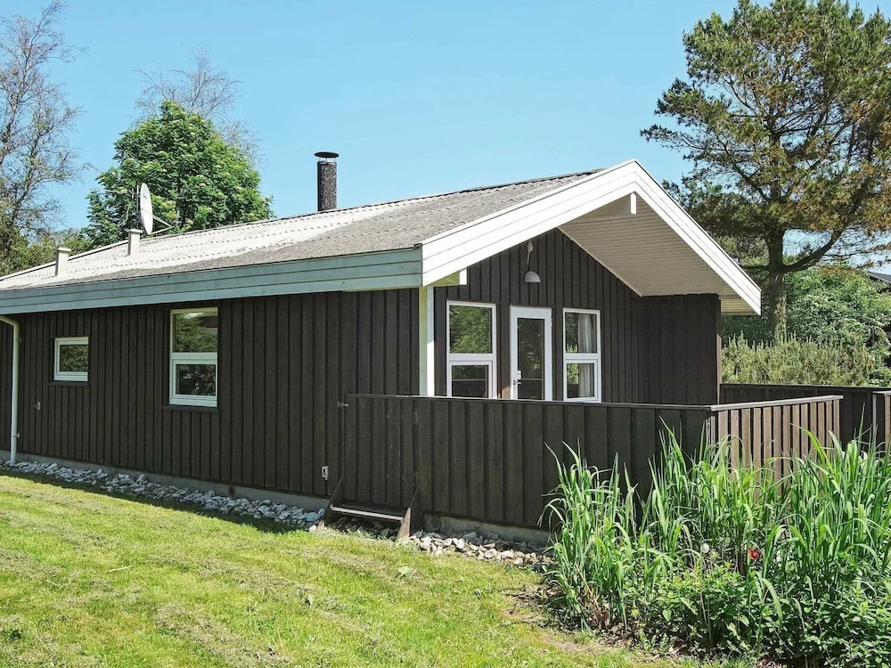 6 Person Holiday Home in Hadsund