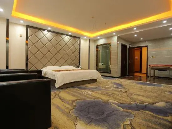 Ewan Hotel
