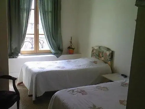 Metropole Hotel