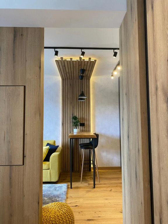 Tesla 8 Apartment