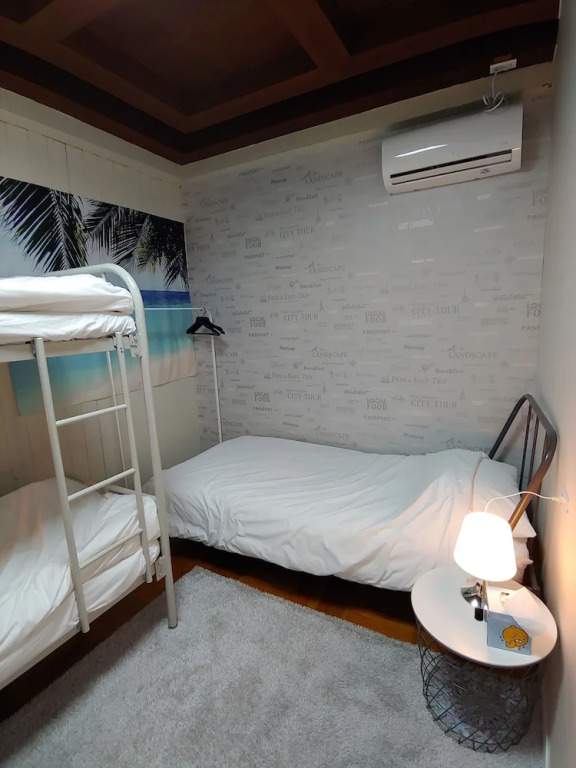 Slippers n Sippers Guesthouse