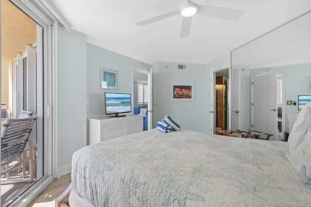 Oceania Beach Club 301