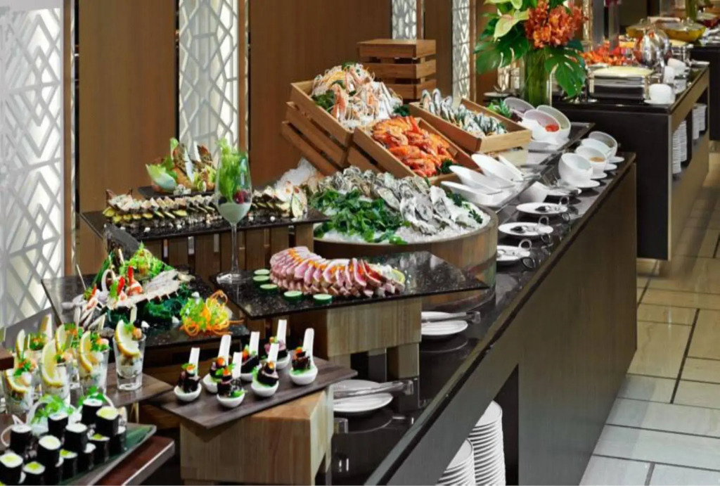VE Hotel & Residence